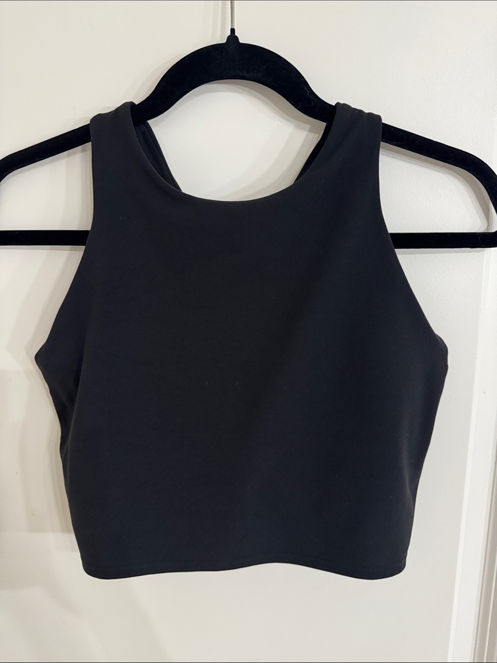 Athleta Black Cropped Tank  black NEW WITHOUT TAG 🏷️